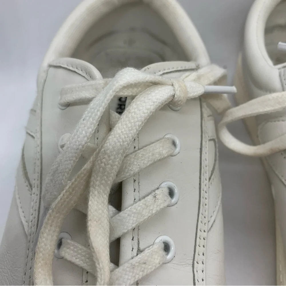 Tretorn Leather 2 Nylite Plus White on White Tennis Shoes Womens Size 11